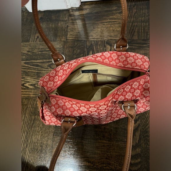 Vintage Nine West bowling bag - Picture 3 of 3